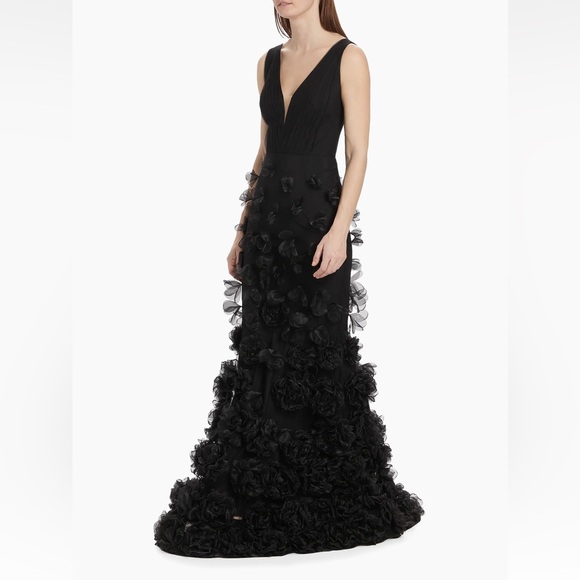 MARCHESA**Rosette Appliqué Black Mermaid Evening Gown**US 14***$1095 NWT - Picture 4 of 8